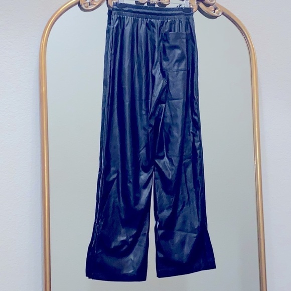 Sanctuary Faux Leather Pants Size S - Picture 5 of 8